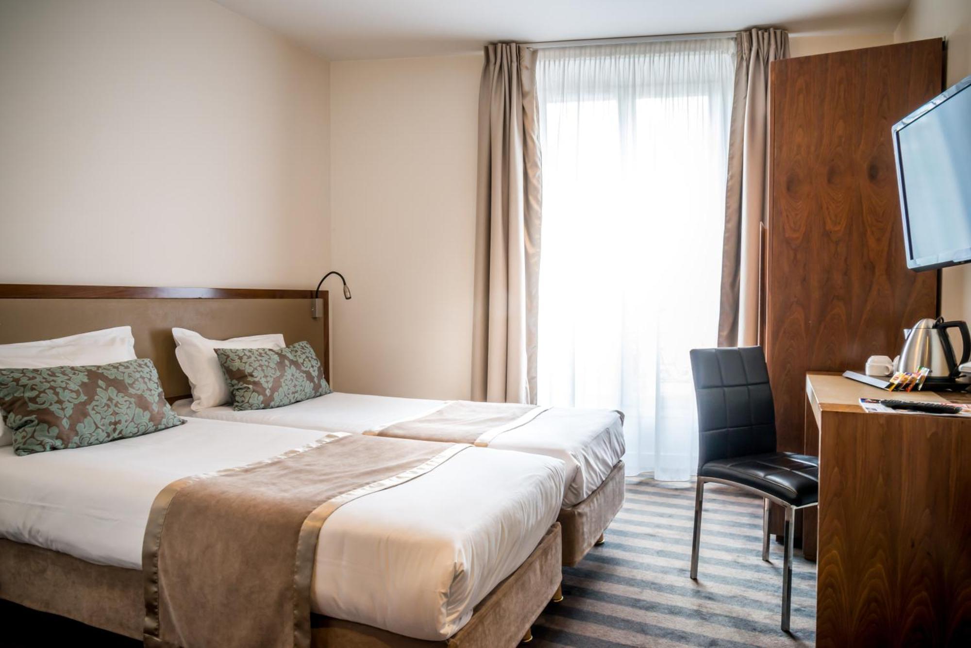 Standaard Kamer met 2 Bedden