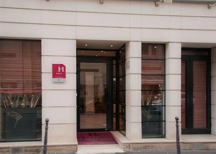 Hotel Des Deux Avenues Parijs